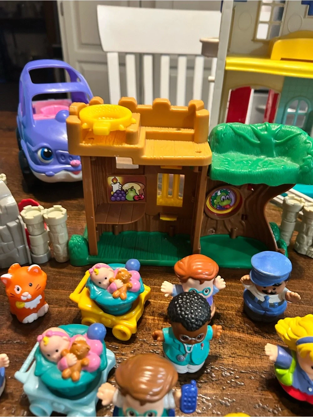 Fisher price little people large assorted vintage lot